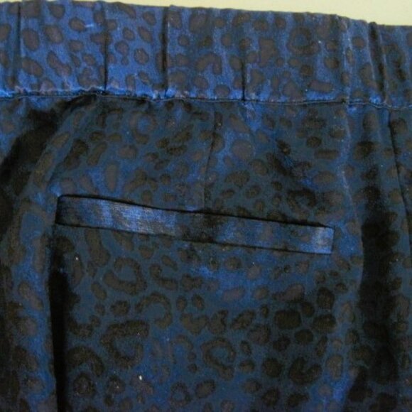 GIANNI BINI~Womens Size M~Dagny Pant~Silky Pant~Elastic Waist~Cropped~New/W/Tags - Picture 6 of 12